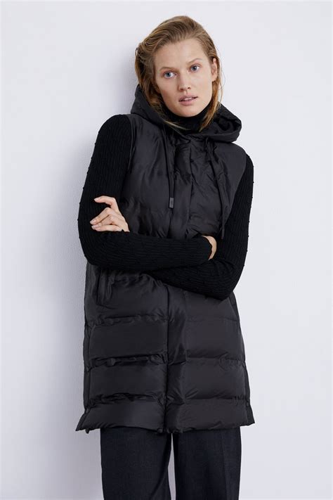 zara gilet women.